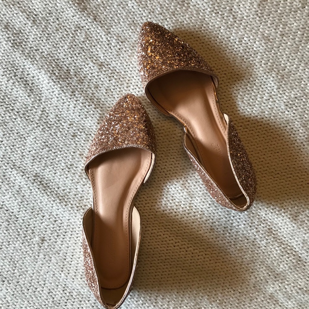 4/$25 Flats